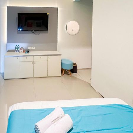 Sans Stay Bukit Palma Citraland Surabaia Exterior foto