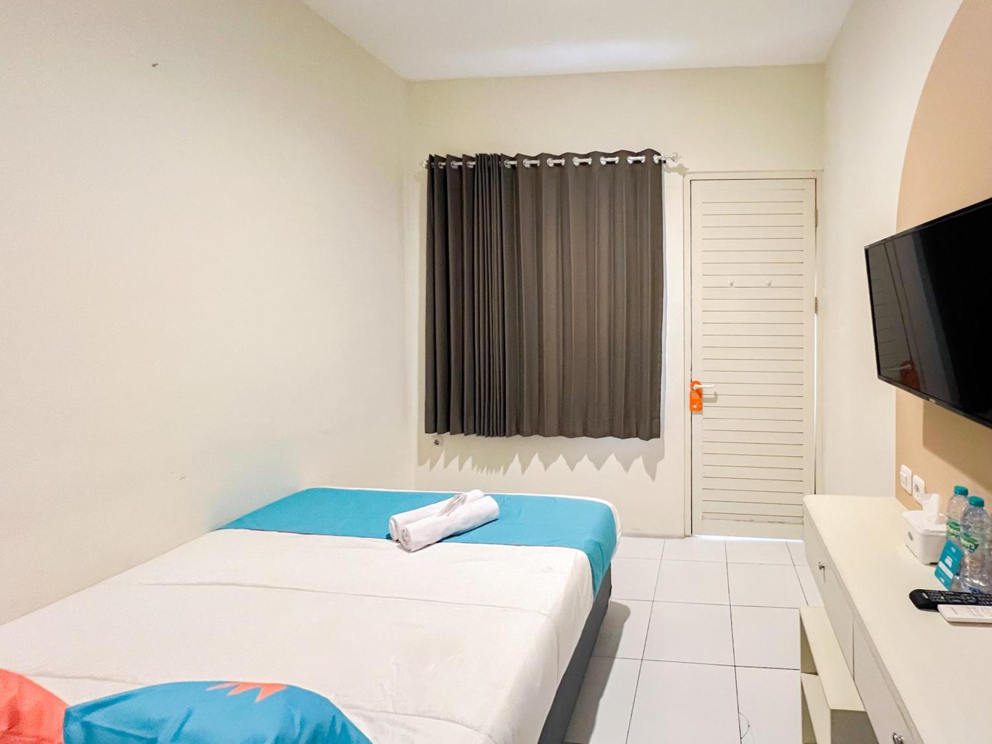 Sans Stay Bukit Palma Citraland Surabaia Exterior foto