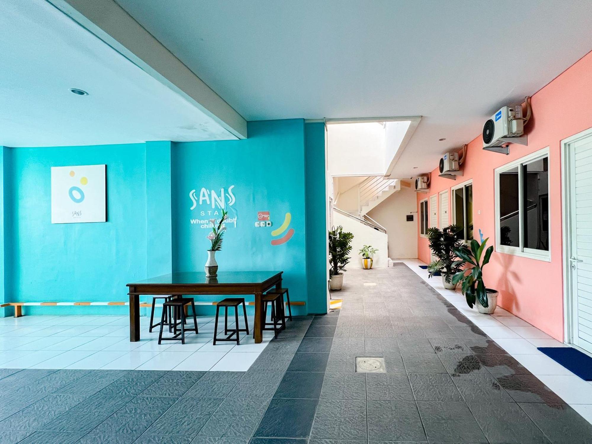 Sans Stay Bukit Palma Citraland Surabaia Exterior foto