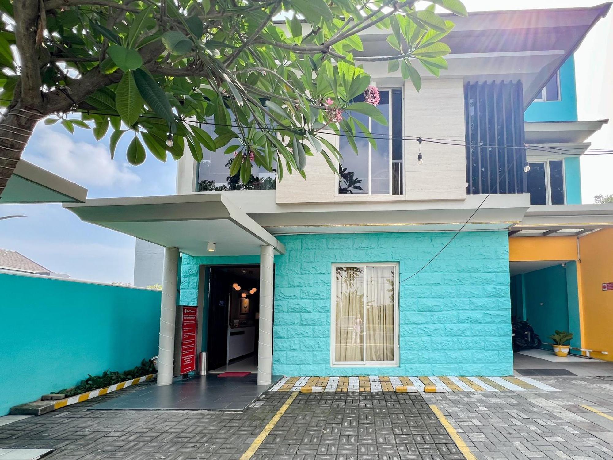 Sans Stay Bukit Palma Citraland Surabaia Exterior foto
