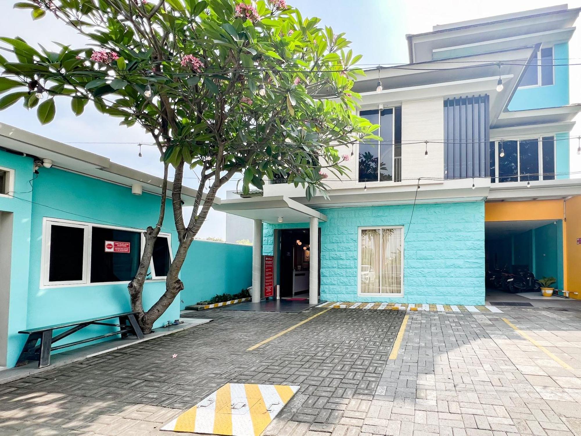 Sans Stay Bukit Palma Citraland Surabaia Exterior foto